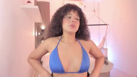 Snapshot of avalon_badger chatting on 12-02-25, 08:04 Avalon online show from 12-02-25, 08:04