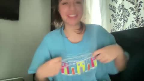 Snapshot of avamonroexo chatting on 02-14-25, 09:32 Ava Monroe online show from 02-14-25, 09:32