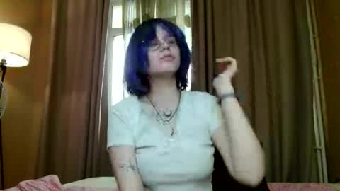Snapshot of avaobierne chatting on 05-15-26, 06:31 avaobierne online show from 05-15-26, 06:31