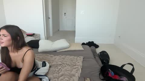 avaowenss online show from 09-24-25, 07:39