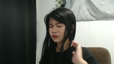 Snapshot of ave_tt chatting on 12-14-25, 05:18 ave_tt online show from 12-14-25, 05:18