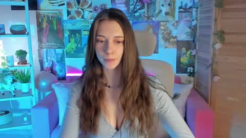 Avie online show from 01-07-25, 03:12