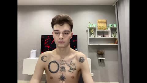 Snapshot of avegothy chatting on 01-05-25, 02:41 gothy 3 online show from 01-05-25, 02:41