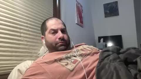 Snapshot of averagejoe345977 chatting on 02-17-26, 02:52 averagejoe345977 online show from 02-17-26, 02:52