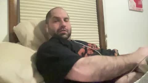 Snapshot of averagejoe345977 chatting on 03-15-26, 09:59 averagejoe345977 online show from 03-15-26, 09:59