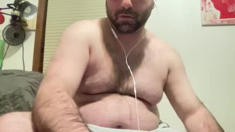 Snapshot of averagejoe345977 chatting on 03-16-26, 02:39 averagejoe345977 online show from 03-16-26, 02:39