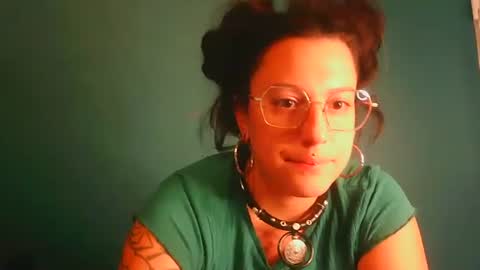 averagewifey online show from 07-22-26, 10:01