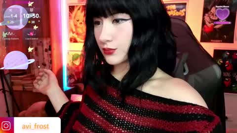 Saraaaa independent model 3 online show from 02-11-25, 07:33