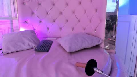 Avigail  online show from 04-23-26, 12:29