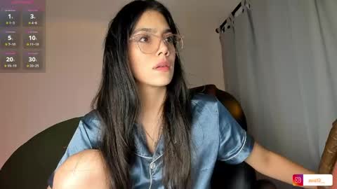   Follow me  Pvt and c2c is on  online show from 04-26-26, 05:16