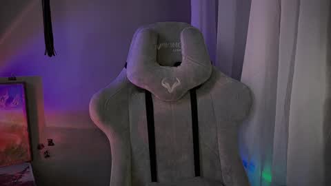 Aviva online show from 01-30-25, 10:19