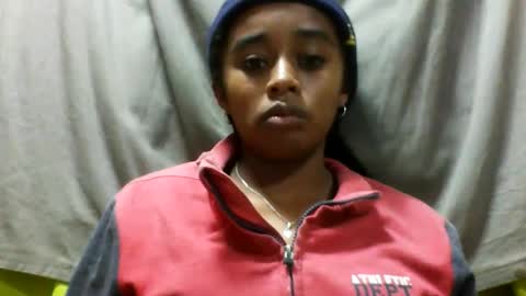 Snapshot of avontsoaldy chatting on 06-11-26, 02:44 avontsoaldy online show from 06-11-26, 02:44