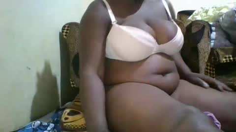 Snapshot of avril254 chatting on 09-20-25, 12:11 avril254 online show from 09-20-25, 12:11