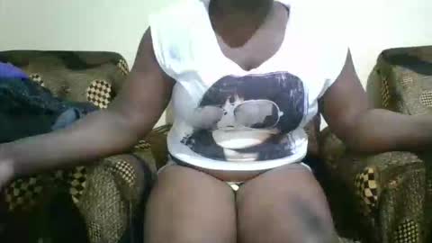 Snapshot of avril254 chatting on 10-12-25, 03:22 avril254 online show from 10-12-25, 03:22