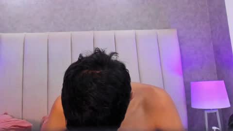 Snapshot of avril_evansgb chatting on 01-17-25, 06:23 Javier y Lorena online show from 01-17-25, 06:23