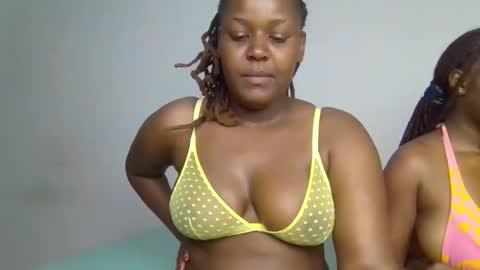 Avril online show from 02-24-26, 12:36