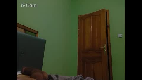 Snapshot of avrilogx chatting on 03-13-26, 10:49 dani danilo online show from 03-13-26, 10:49