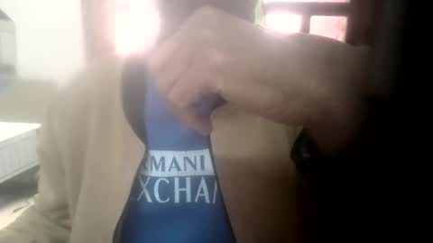 Snapshot of avrilogx chatting on 03-30-26, 09:21 dani danilo online show from 03-30-26, 09:21