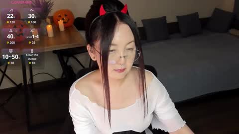 Avrora online show from 10-29-25, 02:08