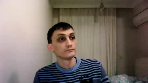 Snapshot of awesenheit chatting on 12-25-24, 01:19 awesenheit online show from 12-25-24, 01:19