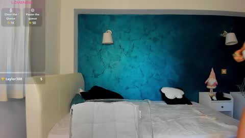 Jolie online show from 03-08-25, 08:33