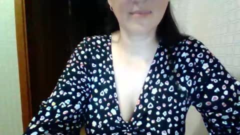 Snapshot of awesomeladyy chatting on 05-26-26, 08:27 awesomeladyy online show from 05-26-26, 08:27