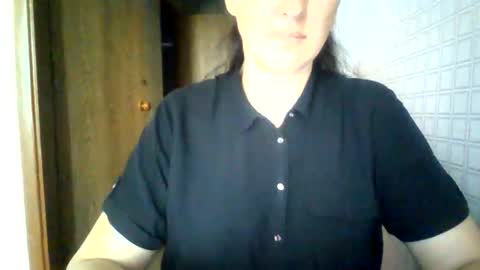 Snapshot of awesomeladyy chatting on 06-08-26, 07:53 awesomeladyy online show from 06-08-26, 07:53