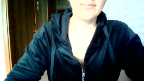 Snapshot of awesomeladyy chatting on 06-13-26, 07:50 awesomeladyy online show from 06-13-26, 07:50