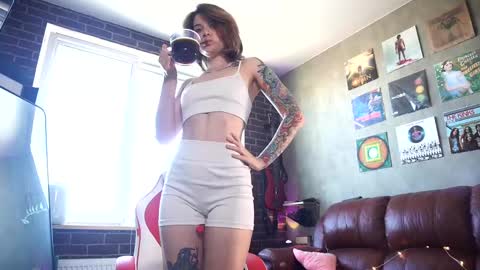 Alice online show from 03-08-25, 09:17