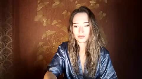 Awora Wolf online show from 10-18-25, 07:58