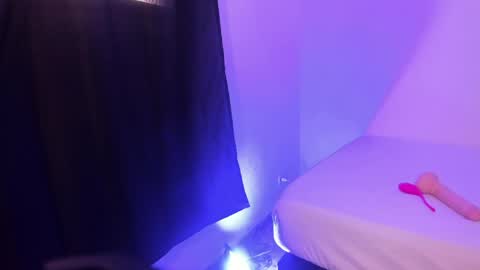 axel__fierro online show from 04-16-26, 09:39