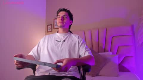 Yooung King  online show from 03-02-26, 11:50