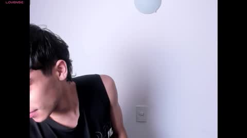 axel davis  online show from 11-30-25, 07:56