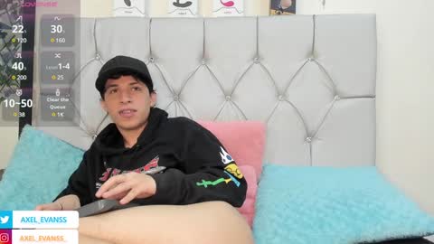 Axel Evanss online show from 12-04-24, 03:21