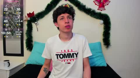 Axel Evanss online show from 12-30-24, 01:14