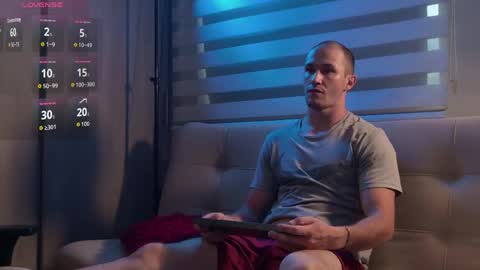 Axel Fairchaild online show from 04-28-26, 12:32