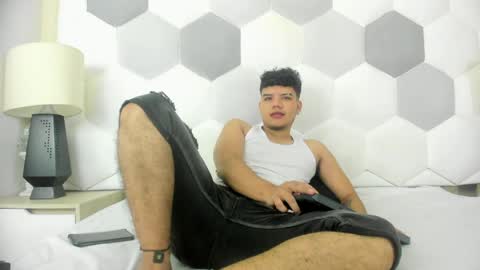 Axel Forte online show from 04-06-26, 02:07