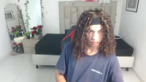 Axel online show from 06-09-26, 12:44