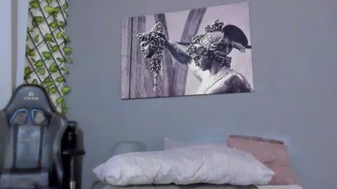 Axel online show from 02-22-25, 06:06