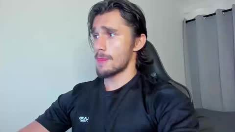 Axel online show from 09-23-25, 10:24