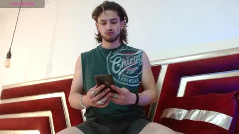 Snapshot of axel_porn_ chatting on 04-21-26, 01:18 Axel online show from 04-21-26, 01:18