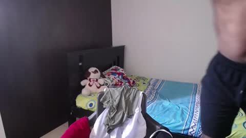 axel rios online show from 12-16-25, 08:47