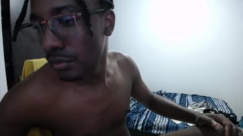 Snapshot of axel_rios_207467 chatting on 05-14-26, 03:35 axel rios online show from 05-14-26, 03:35