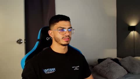 axel stein NEW ACCOUNT online show from 01-30-25, 12:18