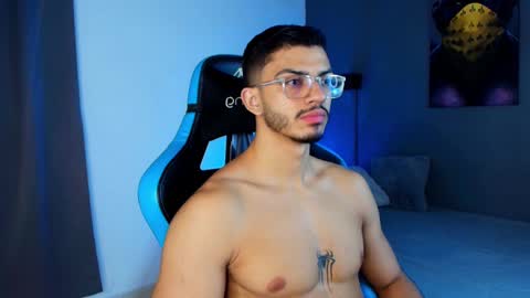 Snapshot of axel_stein03 chatting on 02-11-25, 01:31 axel stein NEW ACCOUNT online show from 02-11-25, 01:31