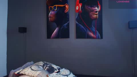 Snapshot of axel_stein03 chatting on 09-16-25, 12:22 axel stein NEW ACCOUNT online show from 09-16-25, 12:22