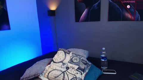 axel stein NEW ACCOUNT online show from 10-09-25, 01:25