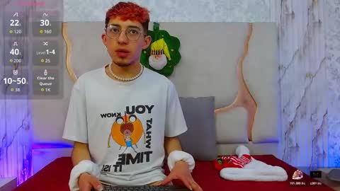 AXEL  online show from 12-18-25, 12:00