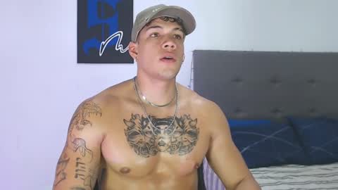 Snapshot of axel_taylor21 chatting on 12-28-24, 12:15 INDEPENDENT MODEL online show from 12-28-24, 12:15