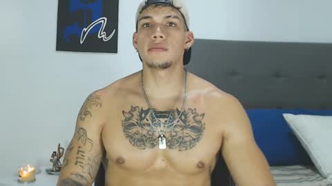 Snapshot of axel_taylor21 chatting on 01-21-25, 05:16 INDEPENDENT MODEL online show from 01-21-25, 05:16